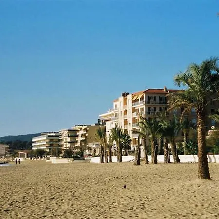 4 Personnes, Vue Mer, Climatisation, Parking - Fr-1-803-60 Le Lavandou