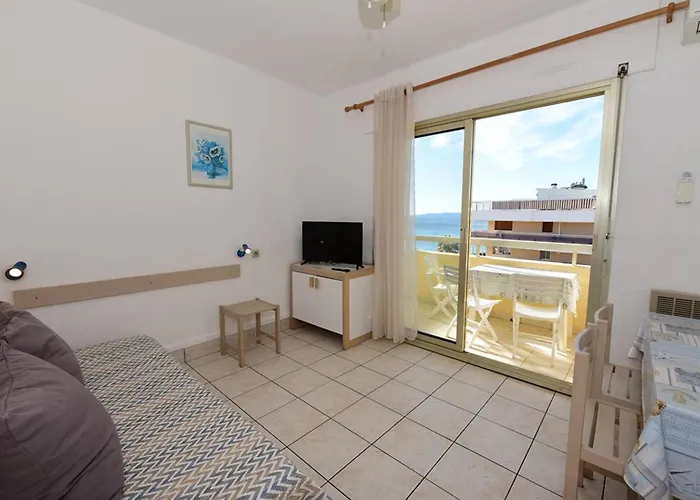 4 Personnes, Vue Mer, Climatisation, Parking - Fr-1-803-60 *