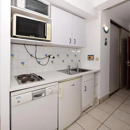Апартаменты 4 Personnes, Vue Mer, Climatisation, Parking - Fr-1-803-60 *