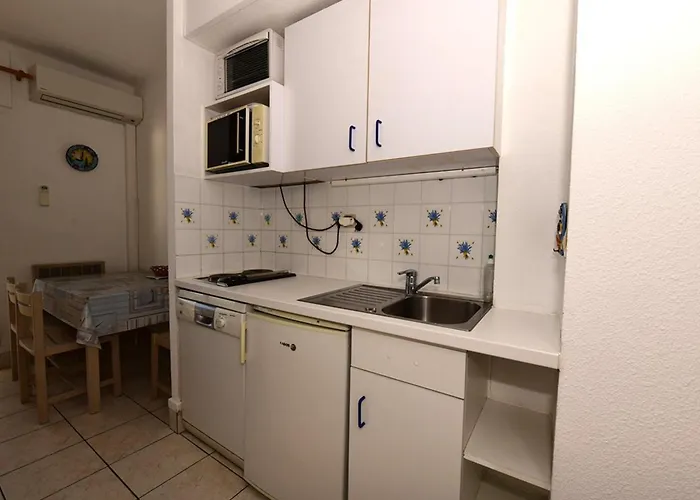 4 Personnes, Vue Mer, Climatisation, Parking - Fr-1-803-60 Apartman Le Lavandou