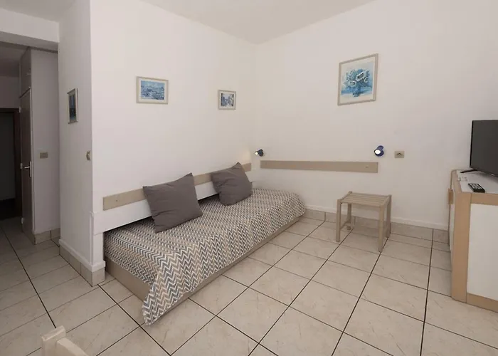 Apartman 4 Personnes, Vue Mer, Climatisation, Parking - Fr-1-803-60